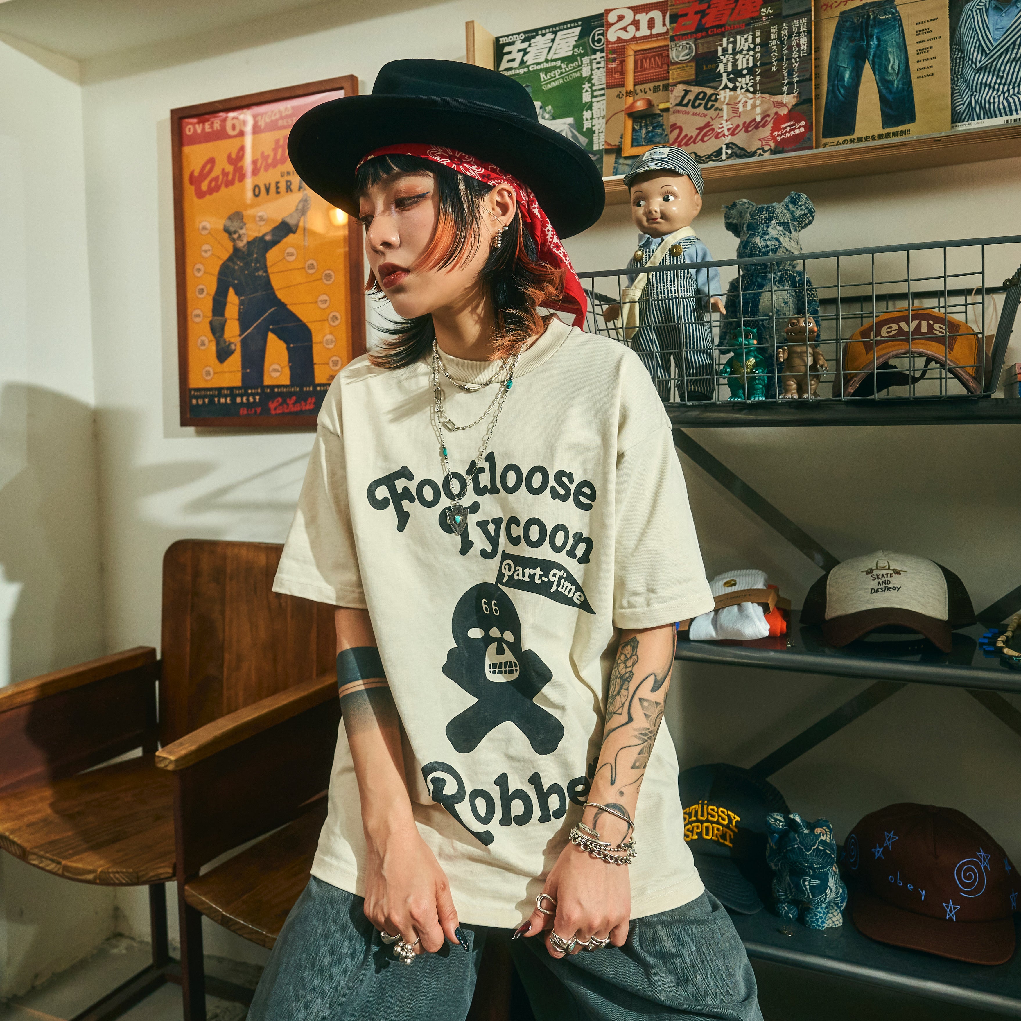 Footloose Tycoon Robber Tee No.66